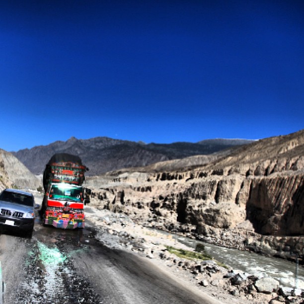 Sulphur Spring Water | Tatta Pani | Karakoram Highway | Gilgit-Baltistan | Northern Pakistan