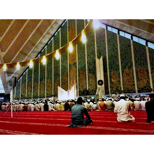 Terawih Malam 10 Terakhir Ramadhan | Pengalaman Berpuasa di Perantauan | I'tikaf & Mehfil-e Shabina | Faisal Masjid | #Islamabad, Pakistan