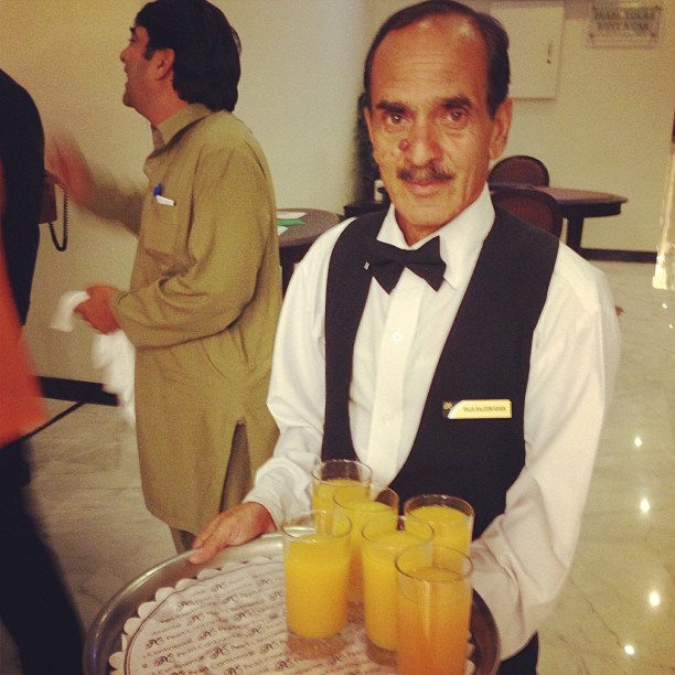 Mango Juice Shehzan Sir! | PC Hotel, Muzaffarabad | Azad Kashmir PAK