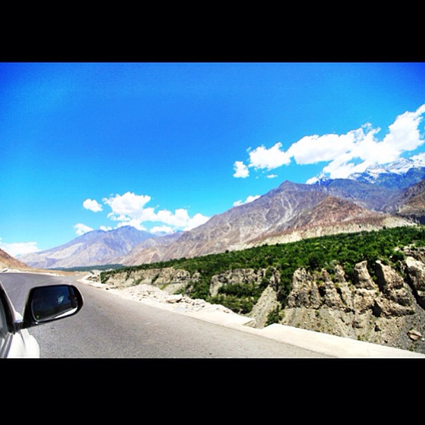 The Road Is Paved from Pari to Hunza Valley | New Road, No More "In-Car Massage" | Karakoram Highway | Gilgit-Baltistan, Northern Pakistan