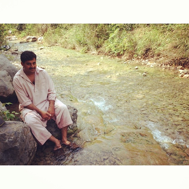 Siap Bawak Bodyguard Tuh | Back to Nature | Less Water Today | Mandi-Manda & Picnic Ikan Bakar | Autumn 2013 | #iPhoneography Adventure Trail | #Trail5 #Margalla Hill National Park | #Islamabad, Pakistan