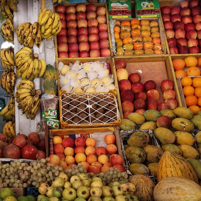 Fresh Fruits | Fruit & Vegetable Shop | #Rana Market | #Islamabad, Pakistan